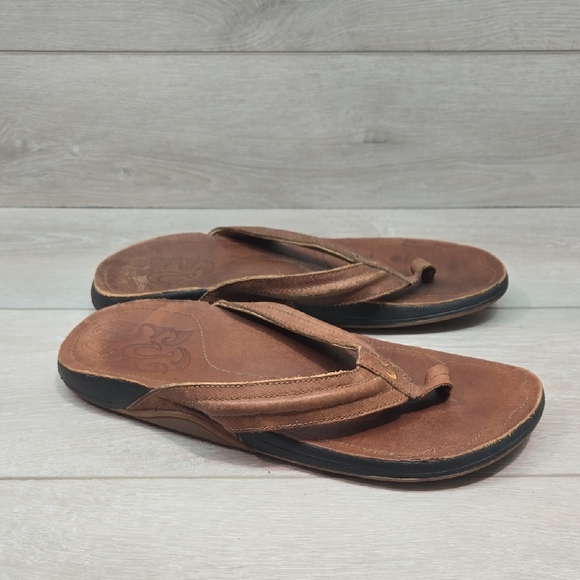 Olukai Men's Moko Brown Thong Leather Sandals Slide Shoes Sz 11 - Picture 1 of 11